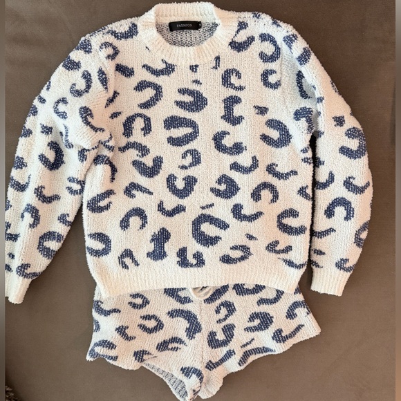 Cozy White and Blue Knit Sweater & Shorts Set