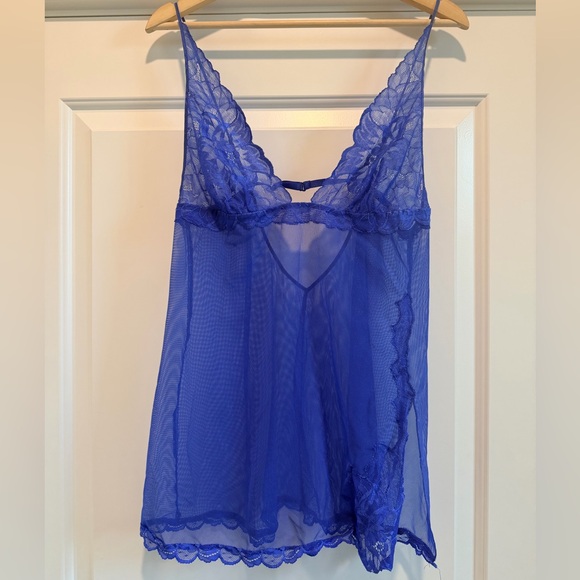 Victoria’s Secret Elegant Blue Lace Chemise