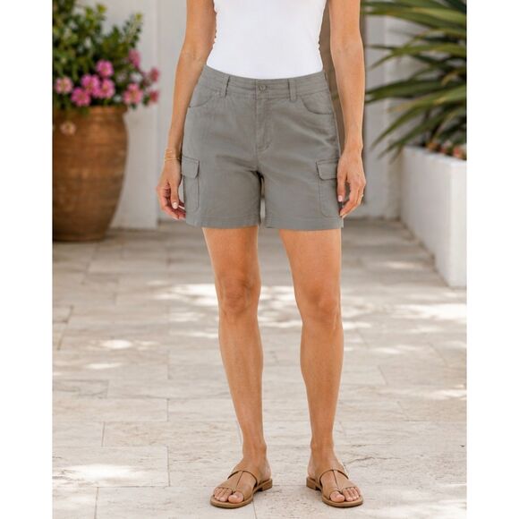Eddie Bauer Olive Green Cargo Shorts - Lightweight Outdoor Utility