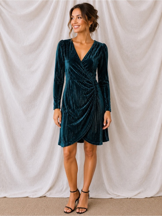 SHEIN Green Velvet Long Sleeve Dress