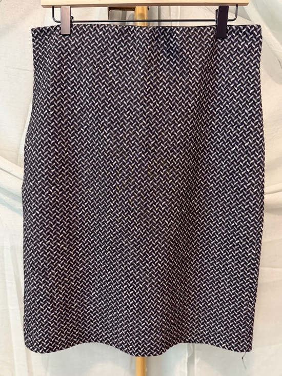 Tahari Black and White Patterned Skirt