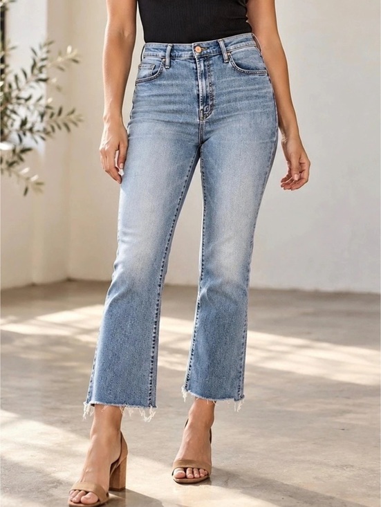 MOTHER The Mid Rise Hustler Ankle Fray Cropped Straight Leg Jeans